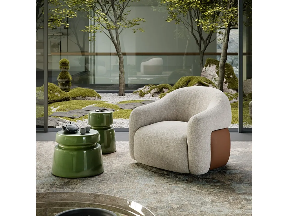 Poltrona in tessuto con dettaglio in pelle sul retro Baldwin Turn di Cattelan Italia