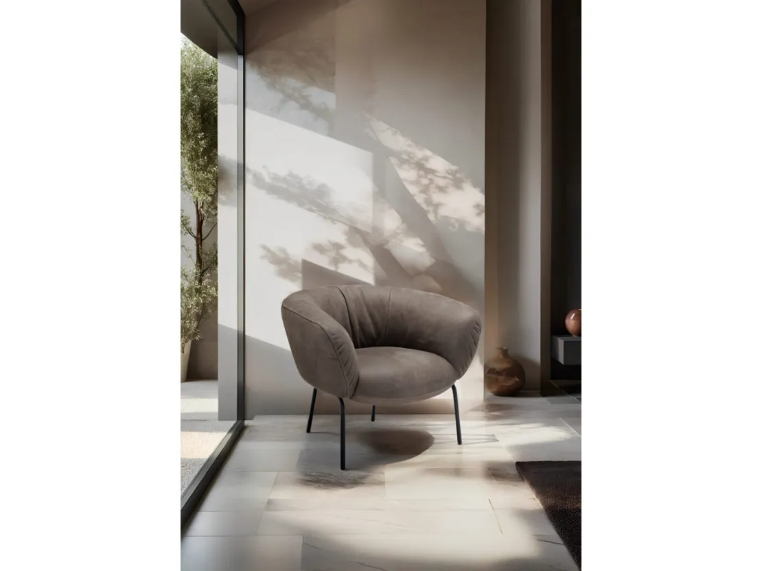 Poltroncina in pelle  Jill di Franco Ferri