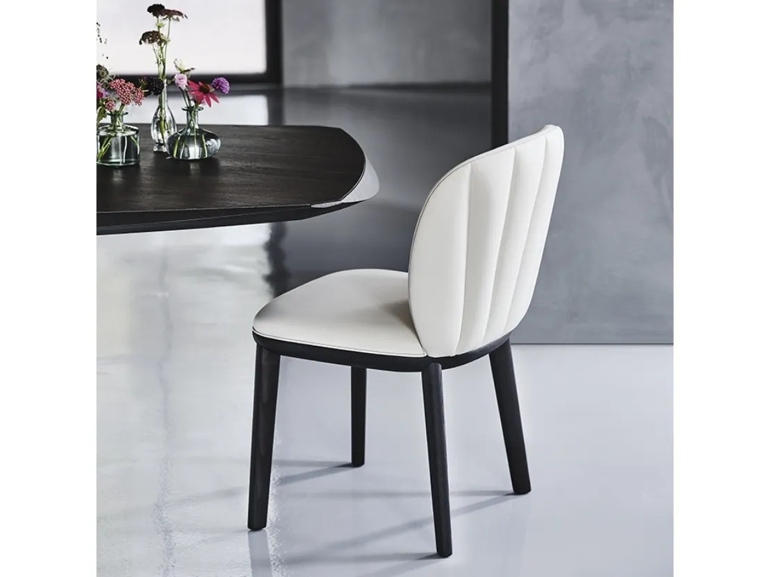 Sedia in legno con rivestimento in pelle Chrishell di Cattelan Italia