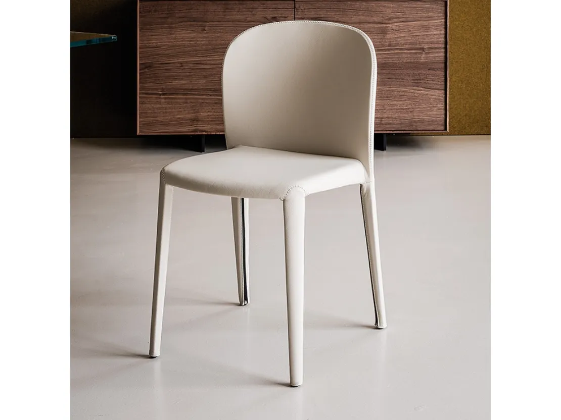 Sedia in acciaio rivestita in pelle Daisy di Cattelan Italia